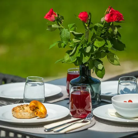 Stribor, Gorski Kotar Bed & Breakfast *