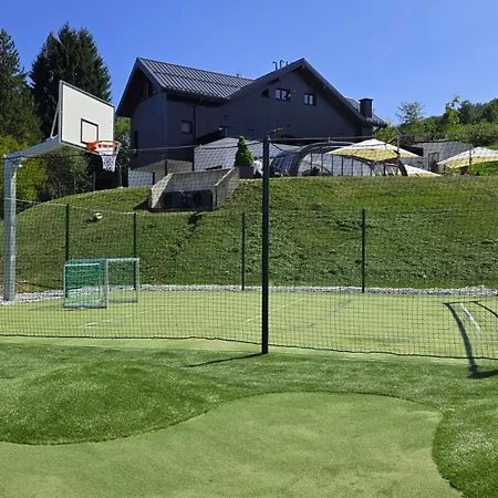 Stribor, Gorski Kotar Bed & Breakfast