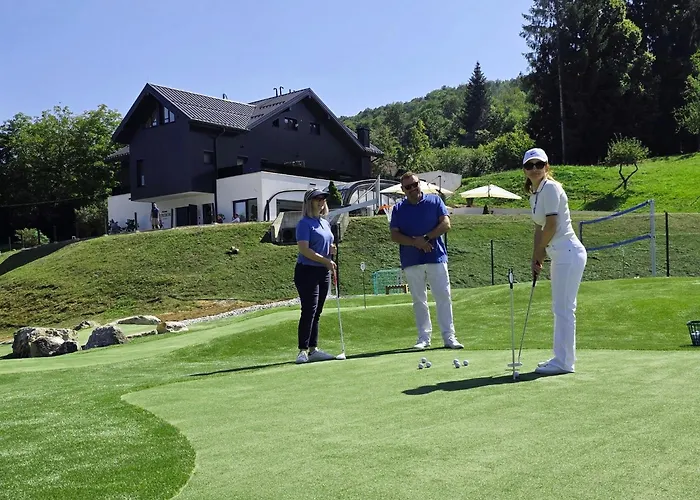 ベッド・アンド・ブレックファスト Stribor, Gorski Kotar Severin na Kupi