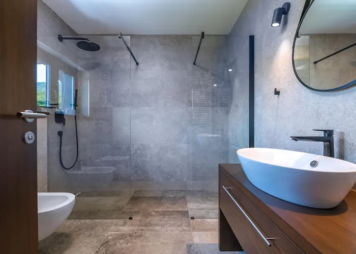 Stribor, Gorski Kotar 4* Severin na Kupi